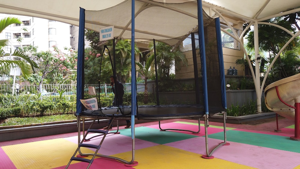 Spacious And Luxury 3Br At Sudirman Tower Condominium Apartment