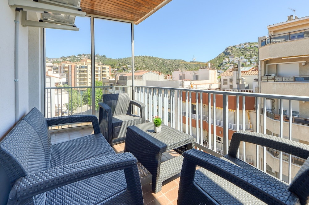 Apartment Near Plataj De Roses Beach