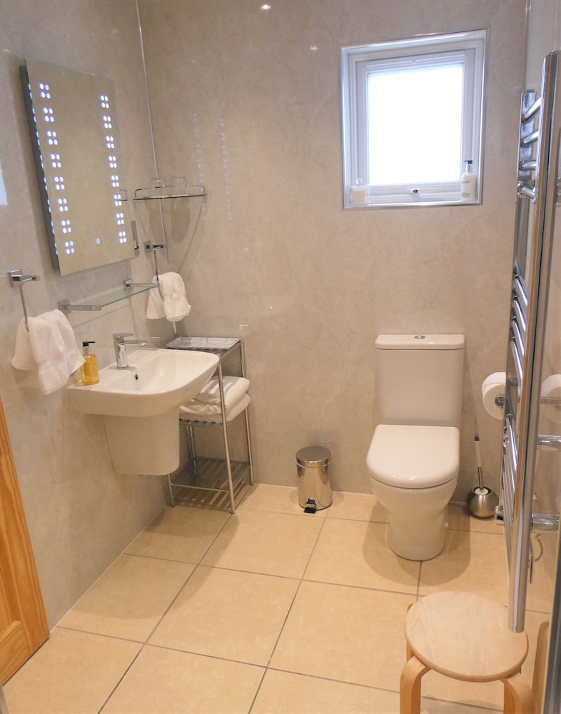 The Willows - Room Only Accommodation