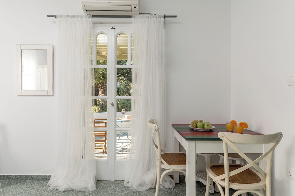 Palatiana Agriturismo Philoxenia Cottages