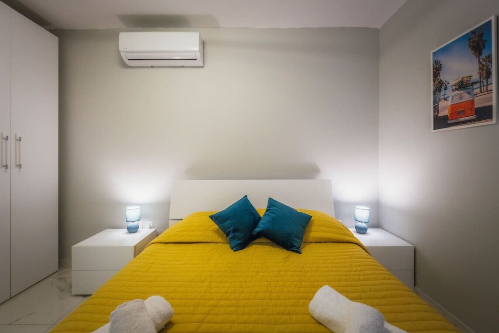 Gozo Haven With Pool Views in Nadur for Families