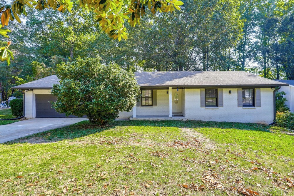 Family Home w/ Deck & Game Room in Stockbridge! view 5