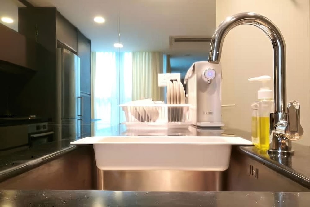 VERVE Suites KL South Apartments & Condo