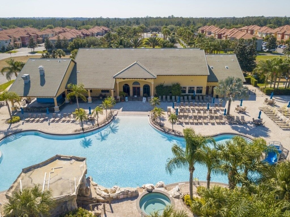 Paradise Palms - 5 Bedroom Pool - 3500PP Home by RedAwning - Image 4