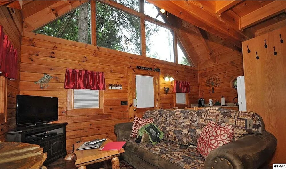 Secluded Sweetheart Escape