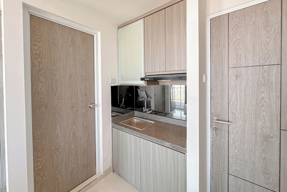 Good Deal Stunning Studio (No Kitchen) At Taman Melati Surabaya Apartment