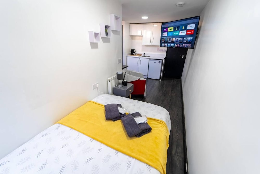 Modern Cosy Studio Available view 2