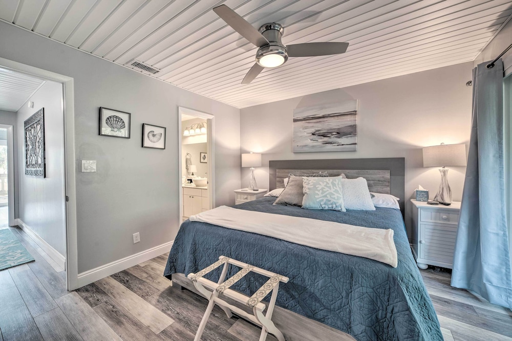 PCB Townhome: Walk to Beaches, Resort Amenities!