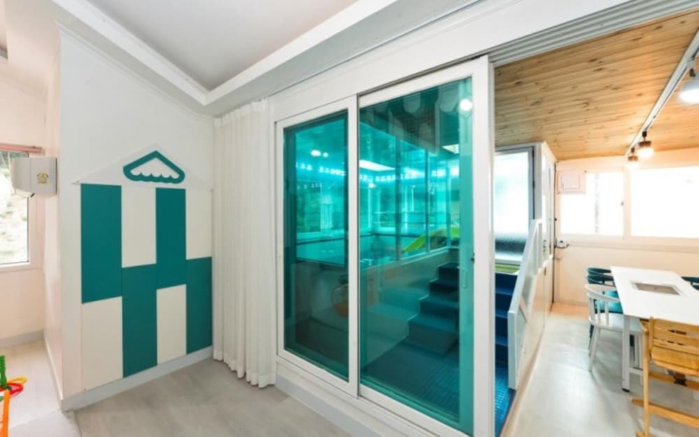 Gapyeong Shinbi Kids Pool Villa