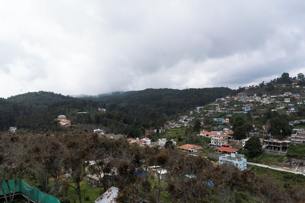 Kodaikanal Misty Family Resort