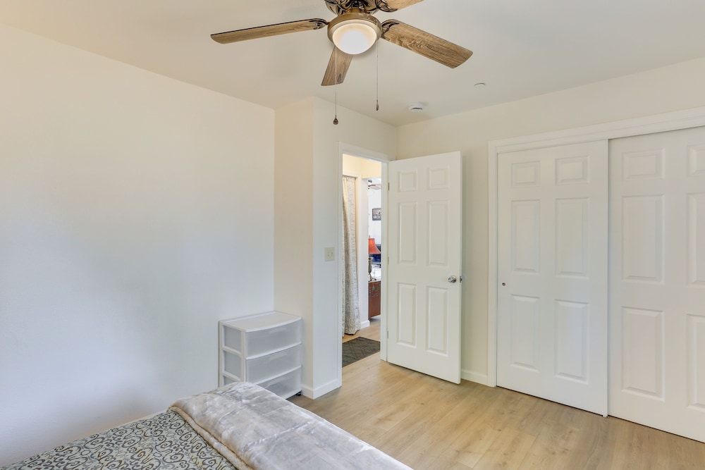 Private Horse Stall: Unplug at Shingletown Home!
