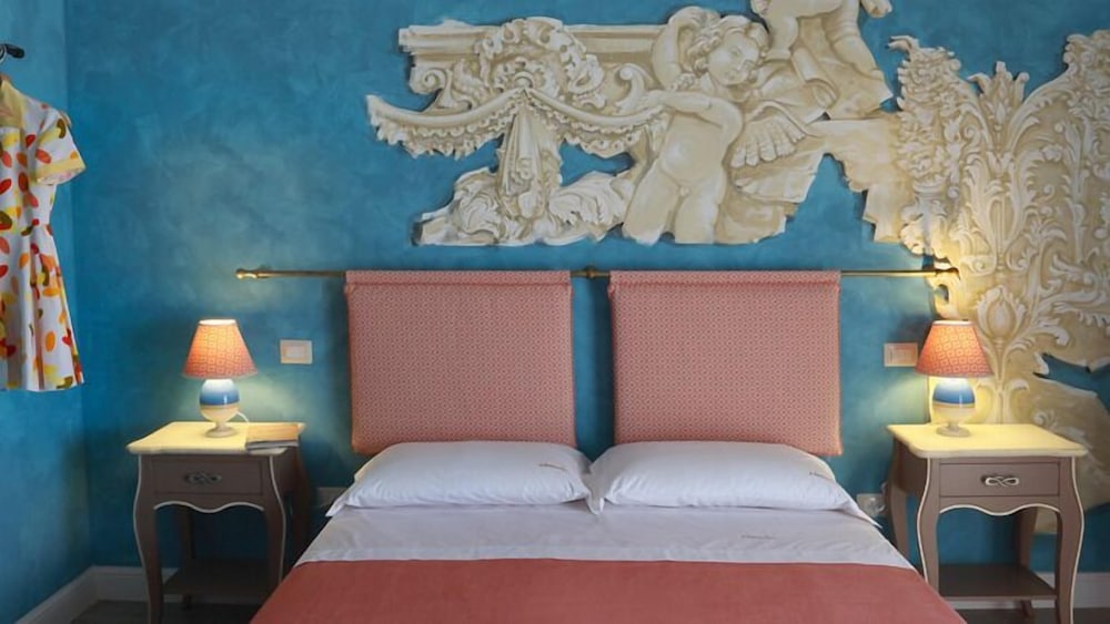 Hestasja bedroom