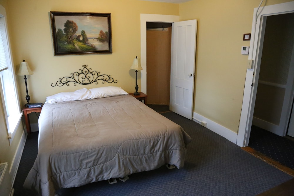 Plymouth Vacations - Salt Ash Inn - Property Image 139