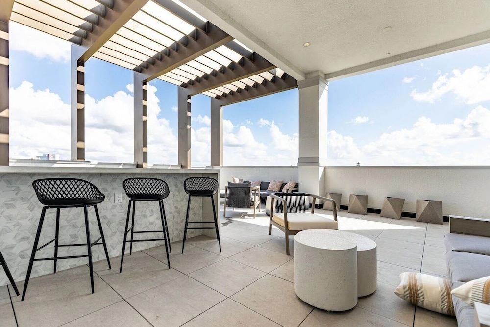 Landing Apartments Fort Myers - River District