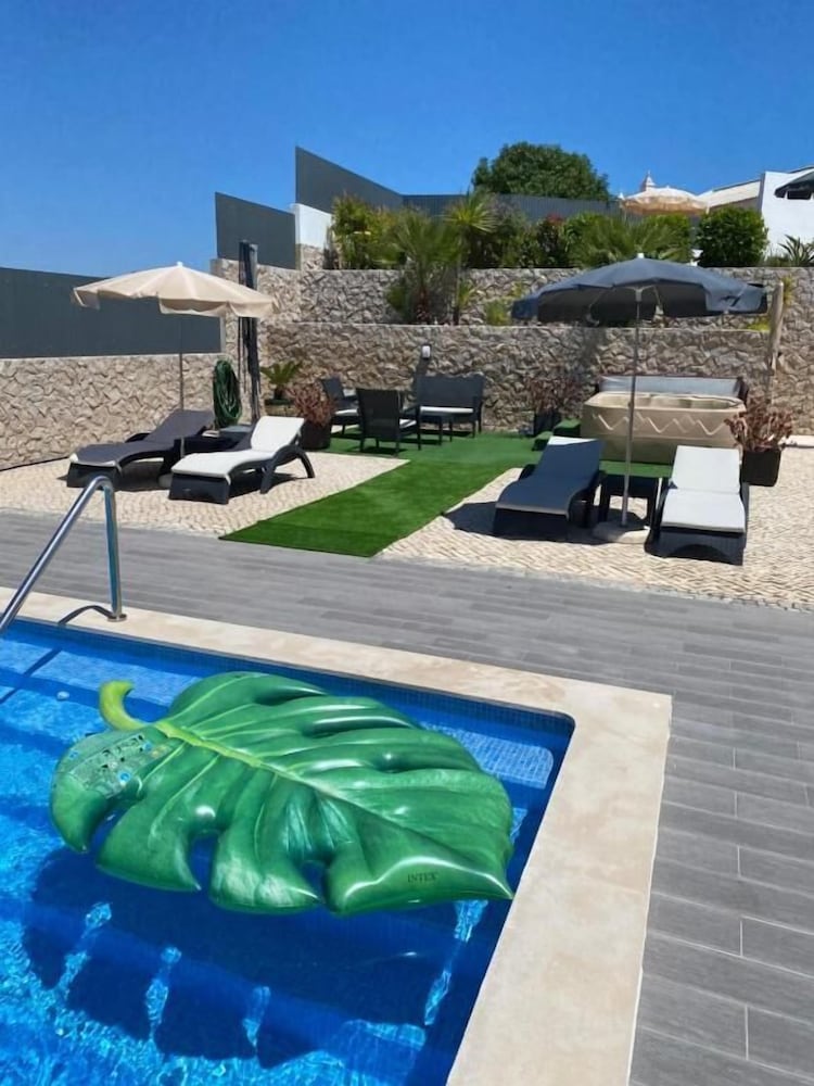 Sunfield Guest House - Only adults
