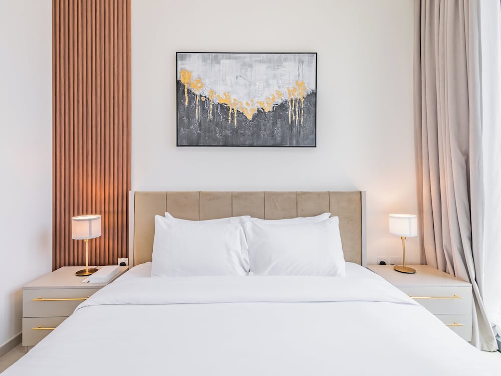 BLVD Heights Residences - Downtown