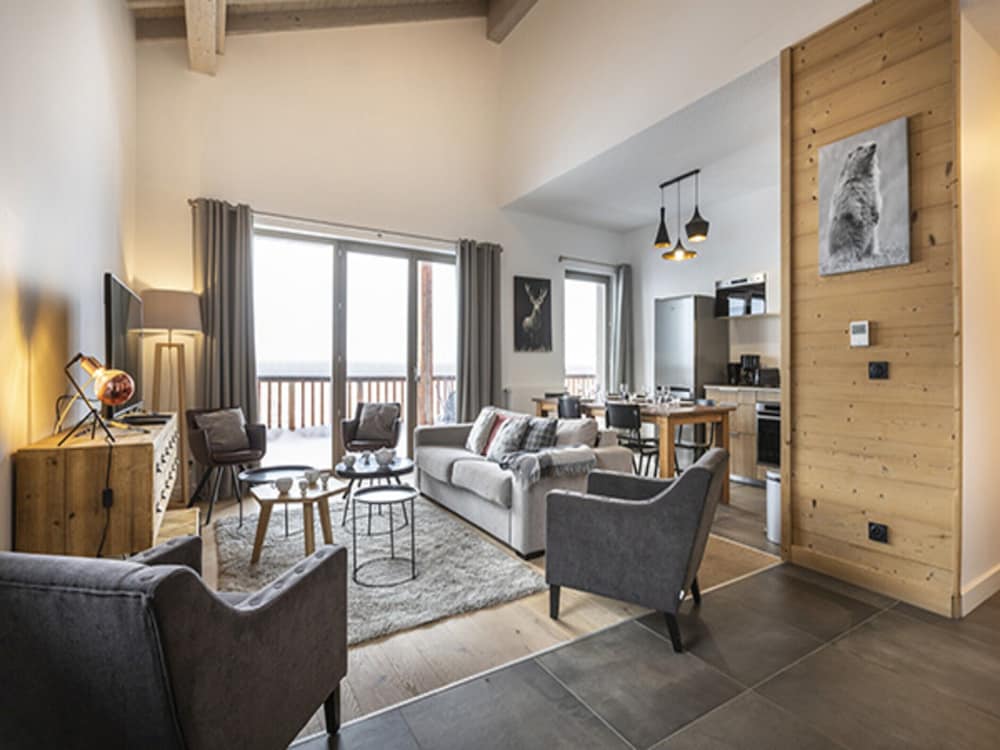 Apartment in La Rosiere With Stunning Alpine Views