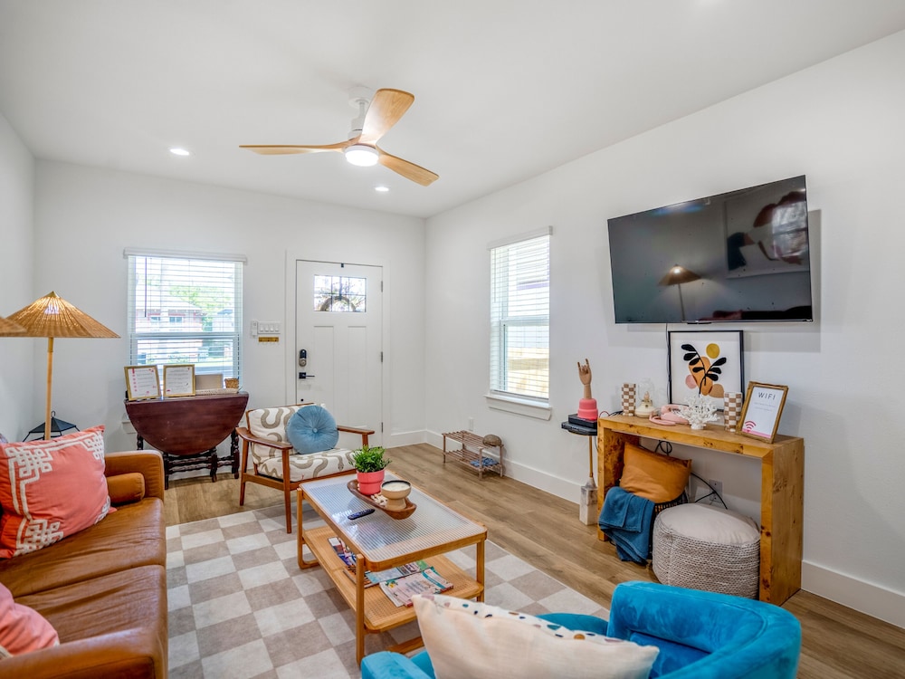 Sandy Toes Retreat by Ryson Vacation Rentals