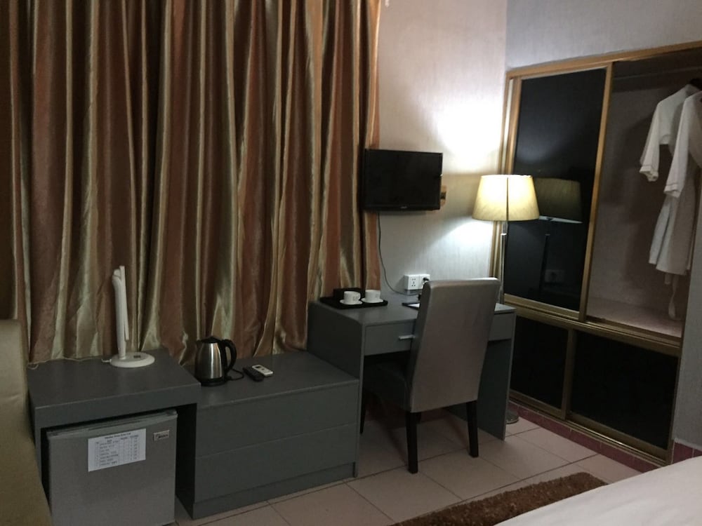 Golden Bridge Guest House view 2