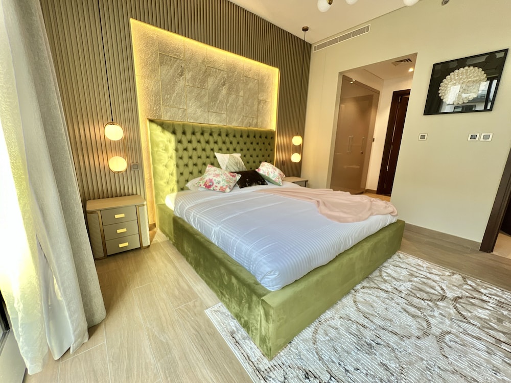 Cosmos Living Luxurious Sobha Hartland
