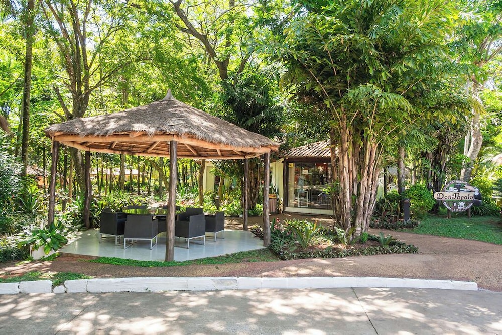 Papalo Resort Hotel