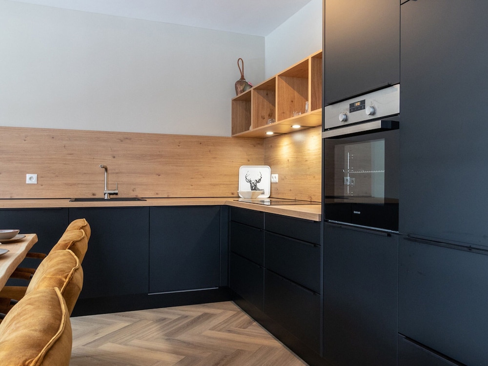 Stylish Apartment With Sauna, ski Lift at 600 m