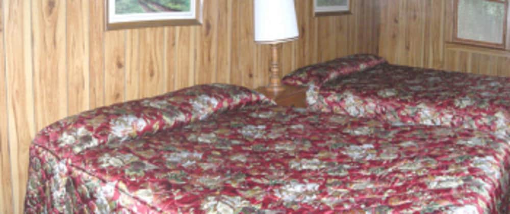 Cabins at Twinbrook Resort