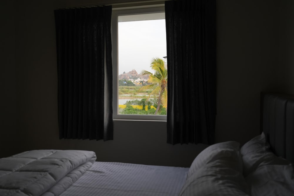 Hotel River View