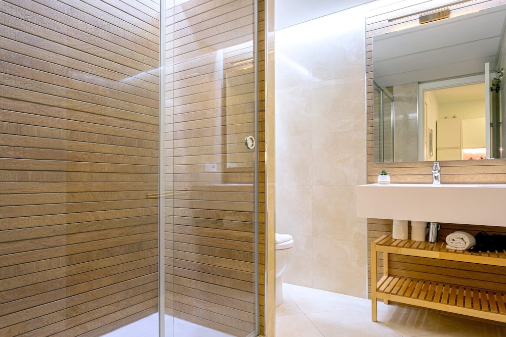 Luminous 1 Bedroom Apartment in the Heart of Seville. Murillo V