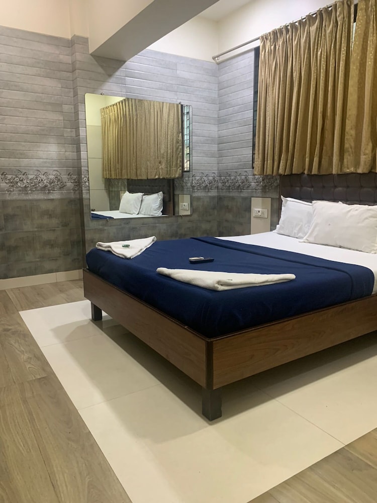 Mumbai Vacations - Hotel Royal Residency - Property Image 3