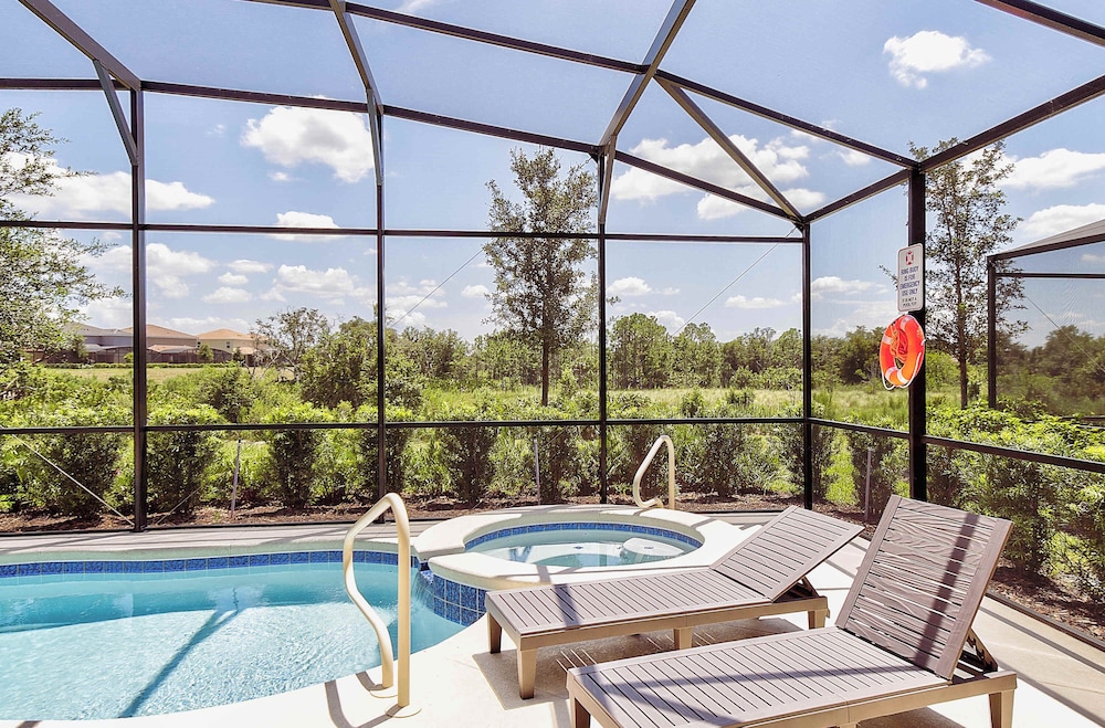 7643 Beautiful 6-bedroom Family Home With Private Pool Near Disney World
