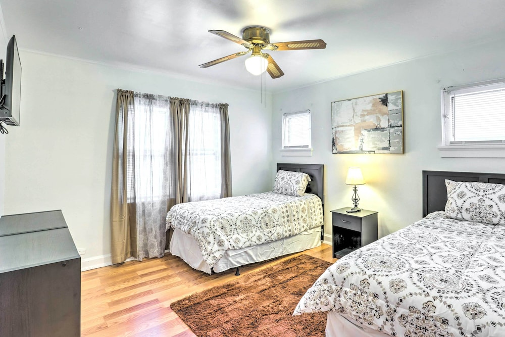 Charming Milwaukee Retreat ~ 5 Mi to Downtown view 5