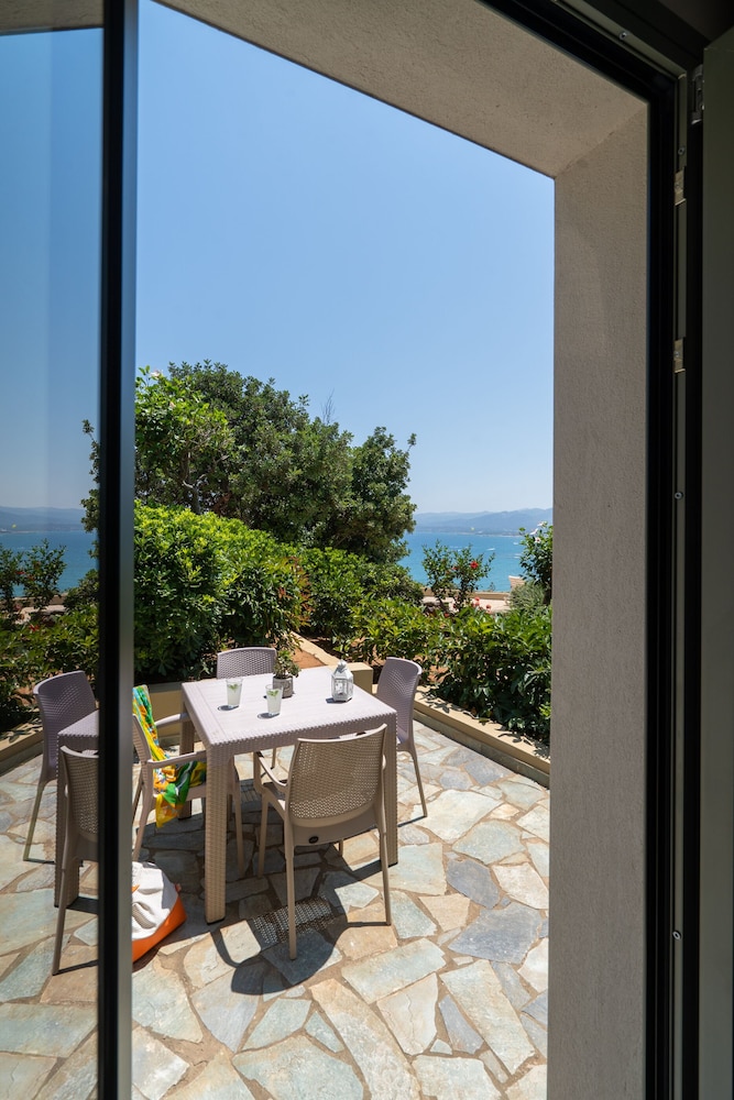 Blue View Villas