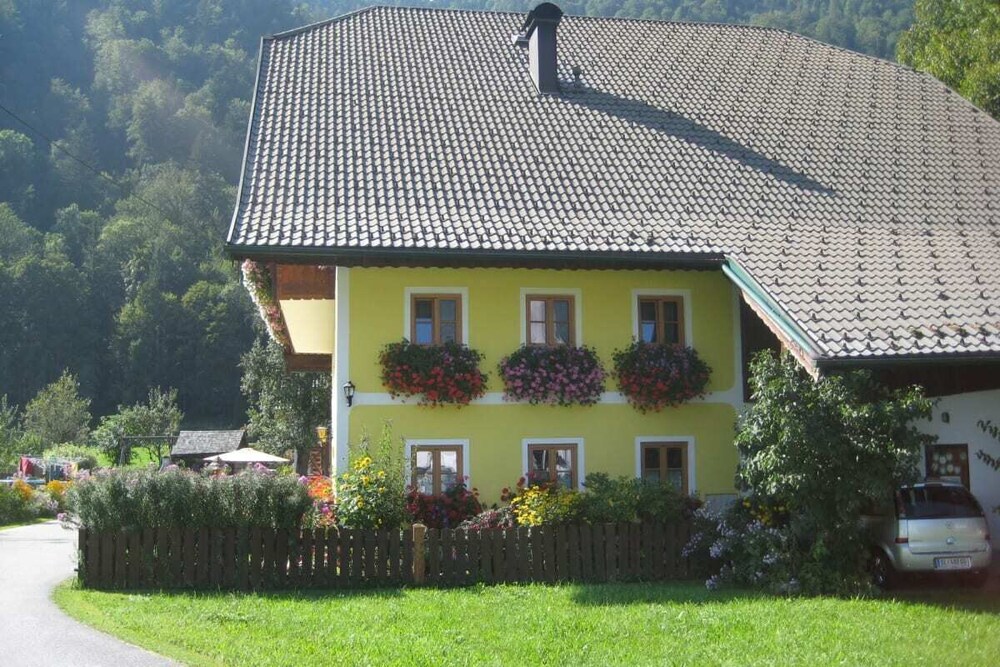 Hauserbauer