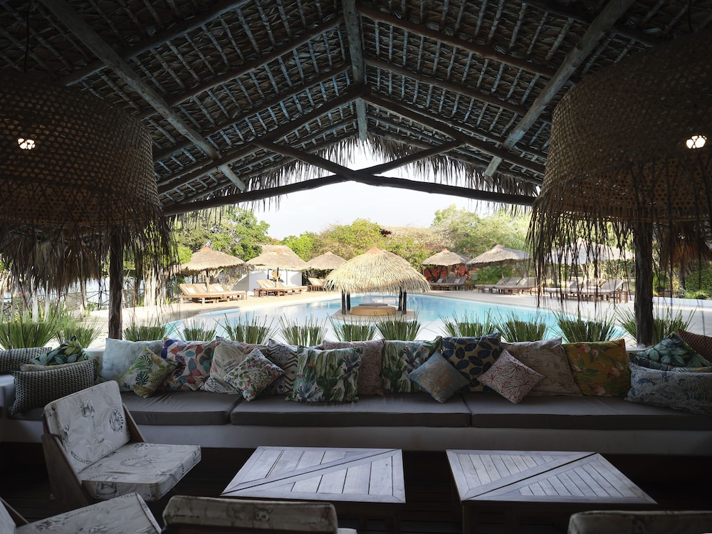 Antsanitia Resort