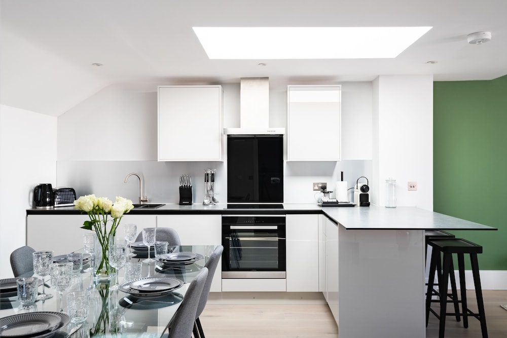 South Kensington Apartments