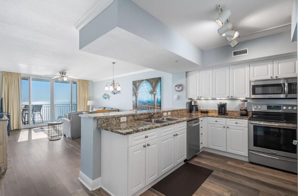 Emerald Beach 1631