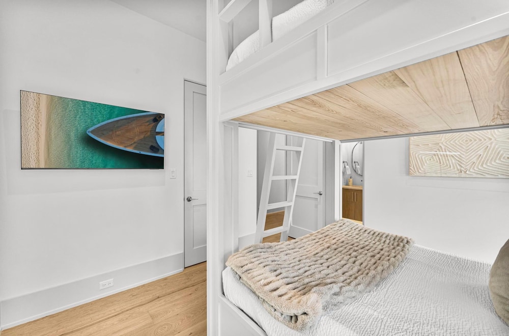 30A Beach House - Mia's Beach House