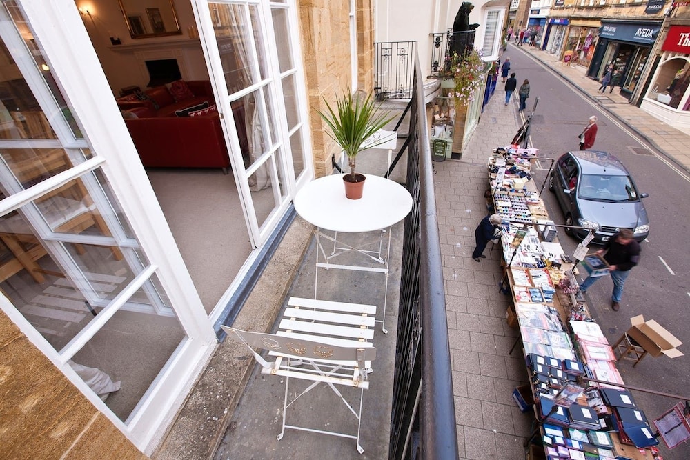 Sherborne Vacations - Printers Court 3 - Property Image 14