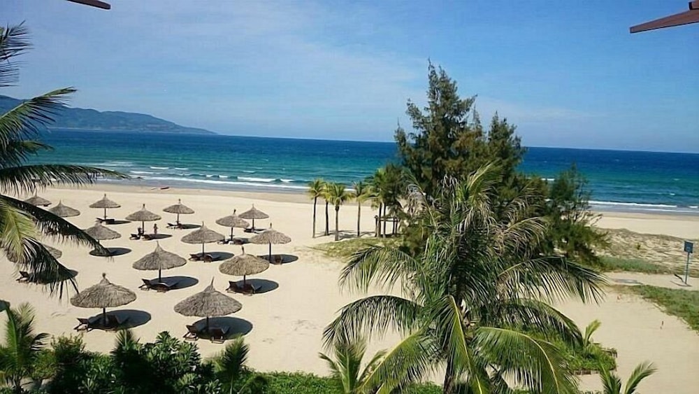 Tropical Villas Beach Danang