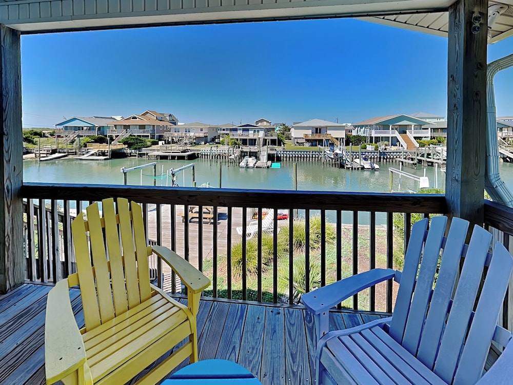 On Island Time by Topsail Realty