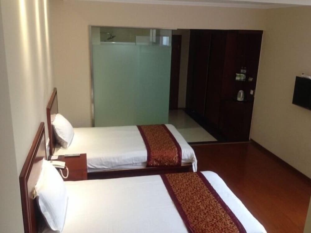 GreenTree Inn Zhoushan Putuo Donggang Hotel