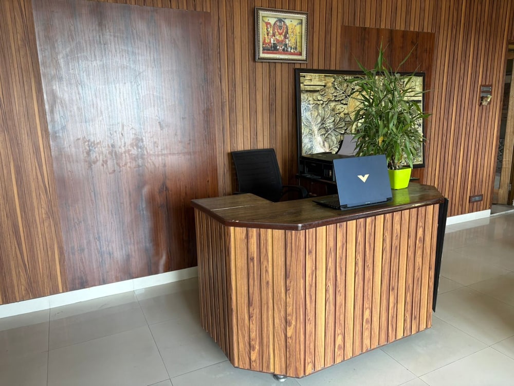 Hotel Downtown Kangra