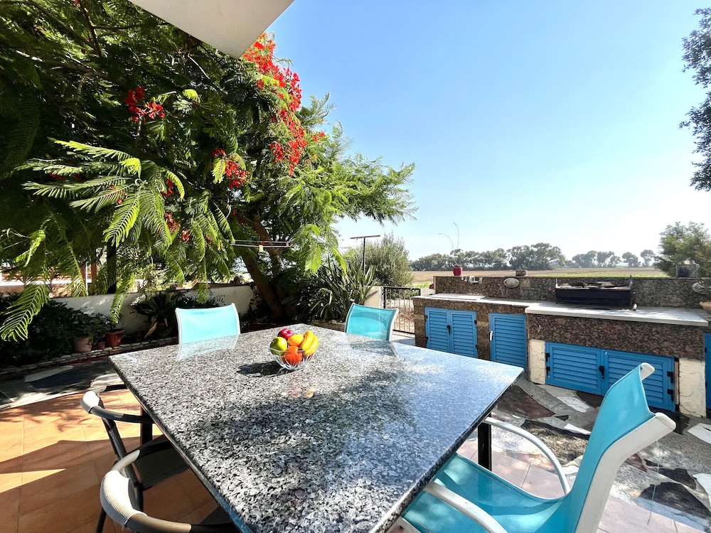 155 PRV - Stay Pervolia Maisonette