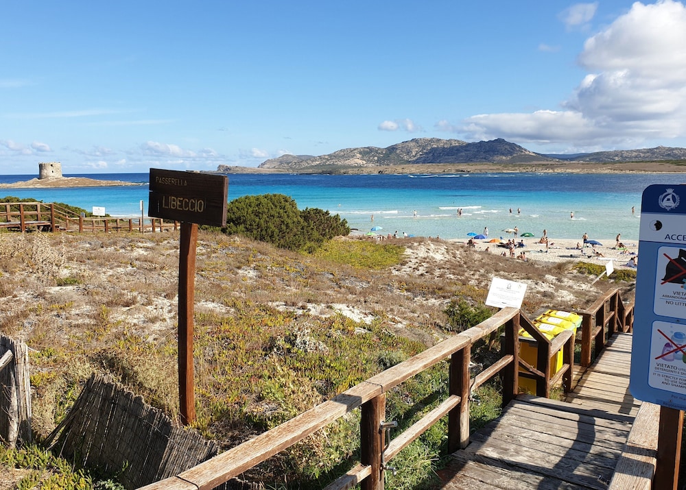 Charming Sea Villas Villa Sleeps 4 Persons in Child photo 2