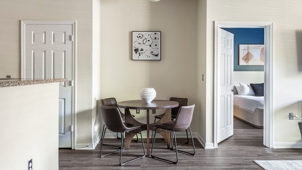 Landing Apartments Eagleville - Valley Forge