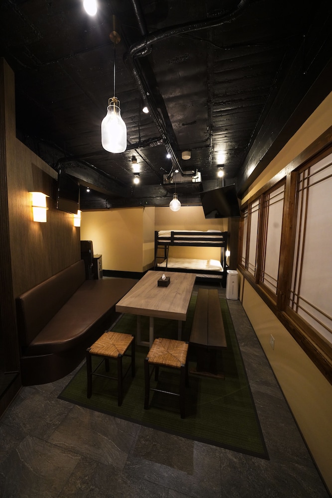 HOTEL Lee