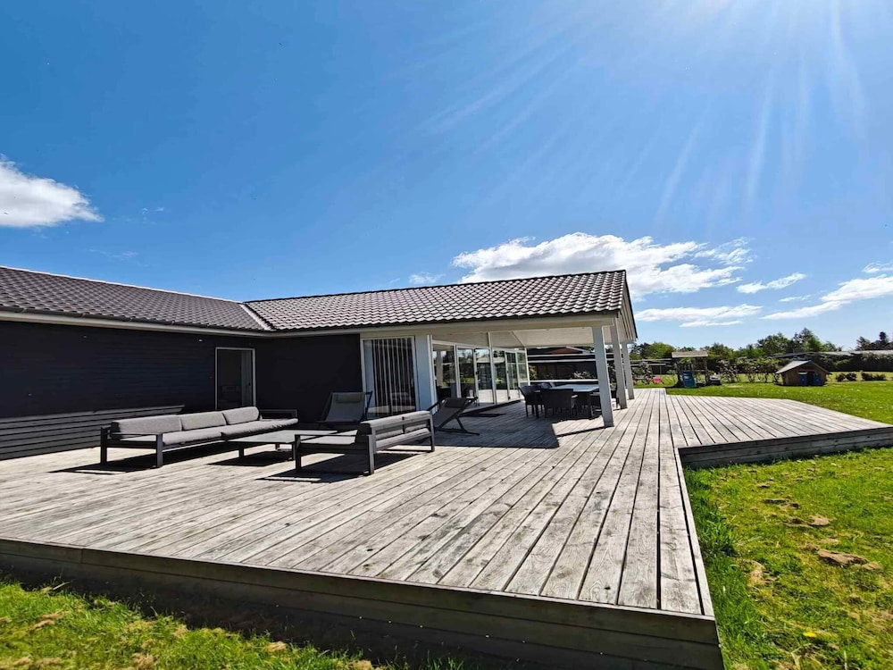 4 Star Holiday Home in Vaeggerlose