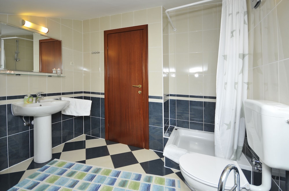 Apartments Roza