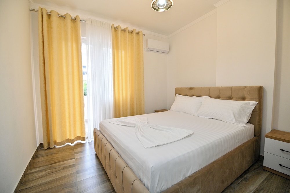 Elite Apartments